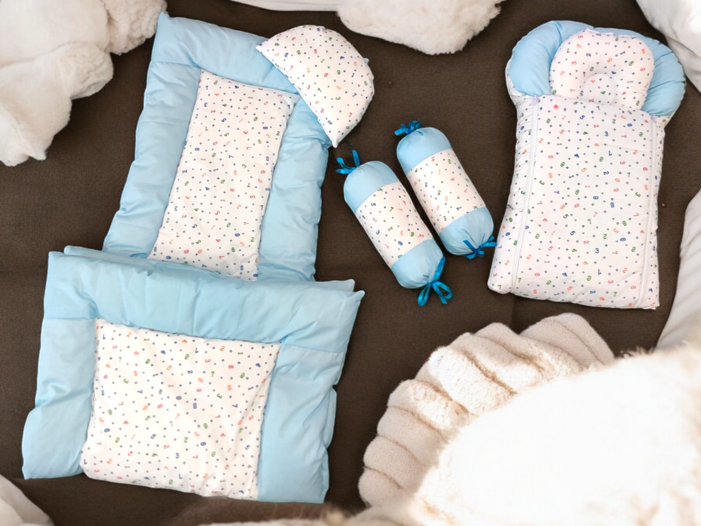 7 Pieces Baby Bed Set